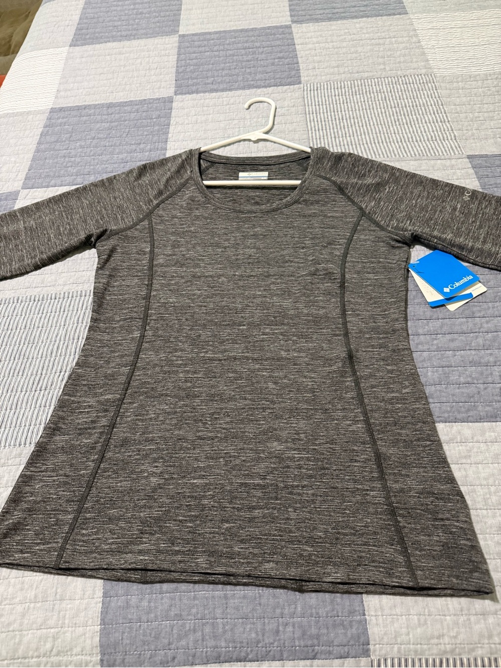 Columbia Women's Heather Charcoal Long Sleeve Active Top